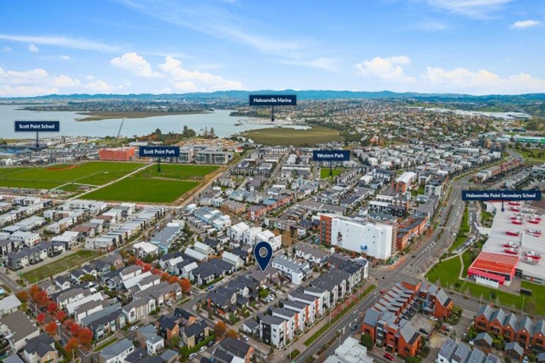 Photo of property in 37 Mapou Road, Hobsonville, Auckland, 0616