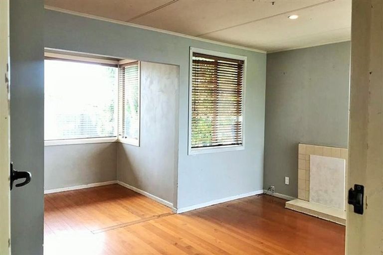 Photo of property in 3 Bernard Street, Papatoetoe, Auckland, 2025