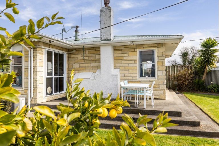 Photo of property in 32 Hyla Road, Haumoana, 4102