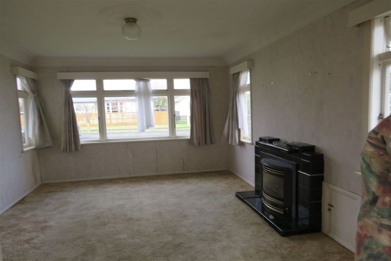 Photo of property in 18 Dudley Street, Levin, 5510