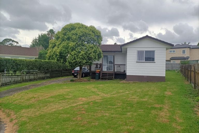 Photo of property in 21 Beaufort Place, Papatoetoe, Auckland, 2025