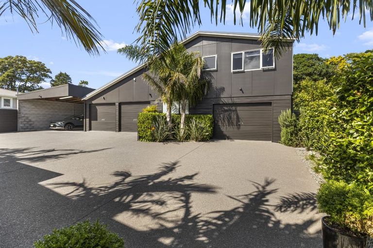 Photo of property in 298 Huatoki Street, Upper Vogeltown, New Plymouth, 4310