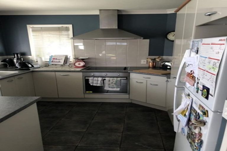Photo of property in 12 Max Short Drive, Pukekohe, 2120