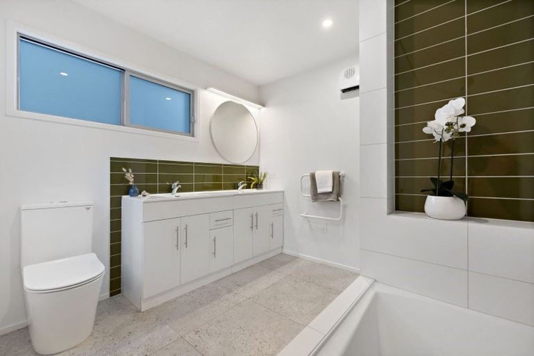Photo of property in 40 Lochy Road, Fernhill, Queenstown, 9300