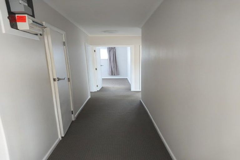 Photo of property in 12 Sheridan Crescent, Trentham, Upper Hutt, 5018