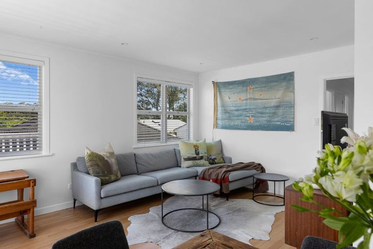 Photo of property in 121 Taikata Road, Te Atatu Peninsula, Auckland, 0610