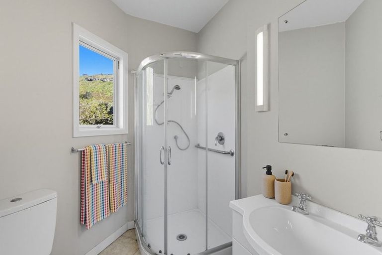 Photo of property in 24 Arnold Street, Sumner, Christchurch, 8081