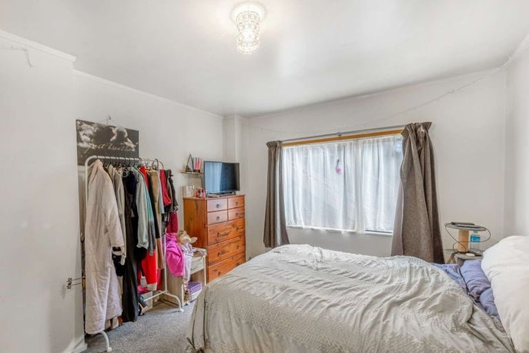 Photo of property in 14 Malaspina Place, Papatoetoe, Auckland, 2025
