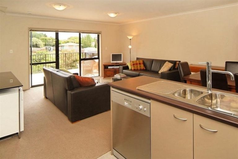 Photo of property in St Claire Village, 28/172 Mcleod Road, Te Atatu South, Auckland, 0610