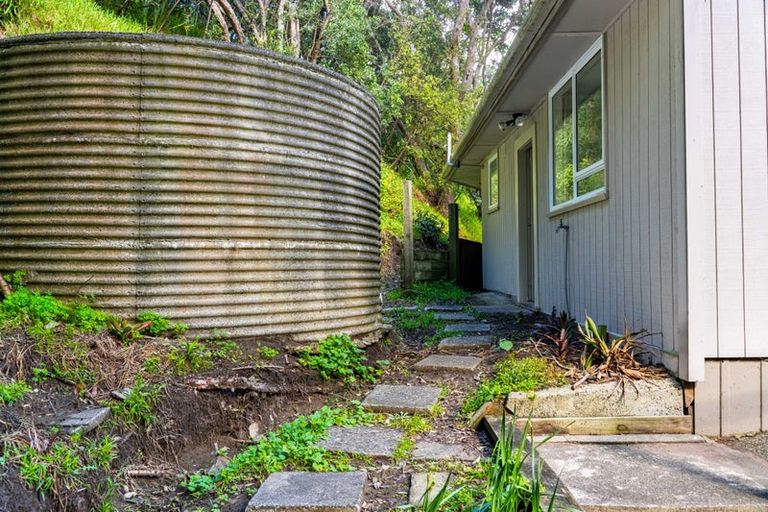 Photo of property in 20 Cynthia Place, Baylys Beach, Dargaville, 0377
