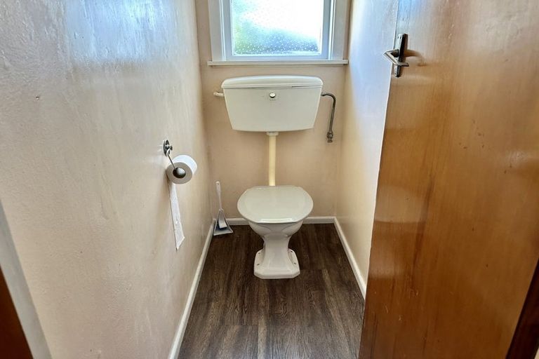 Photo of property in 20 Mckenzie Street, Levin, 5510