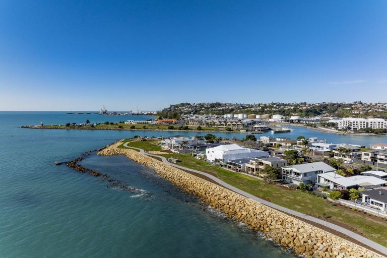 Photo of property in 7 Whakarire Avenue, Westshore, Napier, 4110