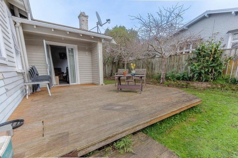 Photo of property in 72 Great North Road, Saint Johns Hill, Whanganui, 4500