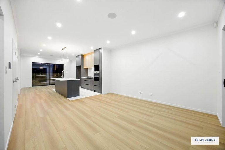 Photo of property in 93 Bellfield Road, Opaheke, Papakura, 2113