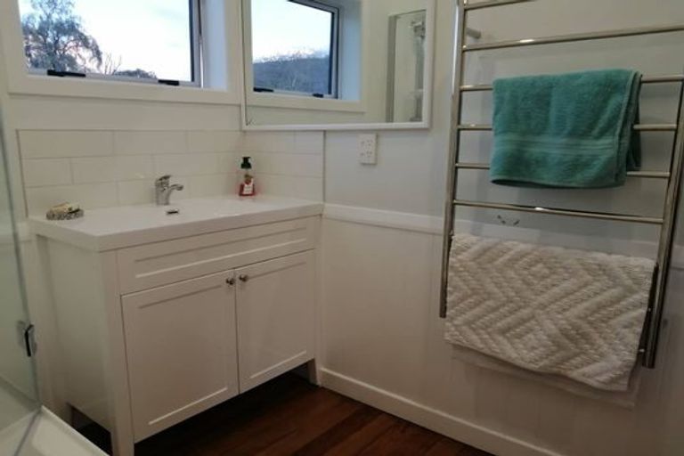 Photo of property in 23 Denbigh Street, Arrowtown, 9302