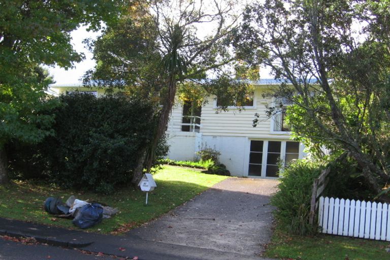 Photo of property in 30 Rimutaka Place, Titirangi, Auckland, 0604