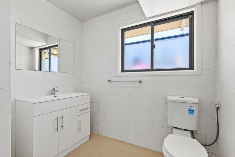 Photo of property in 1/267 Pages Road, Wainoni, Christchurch, 8061