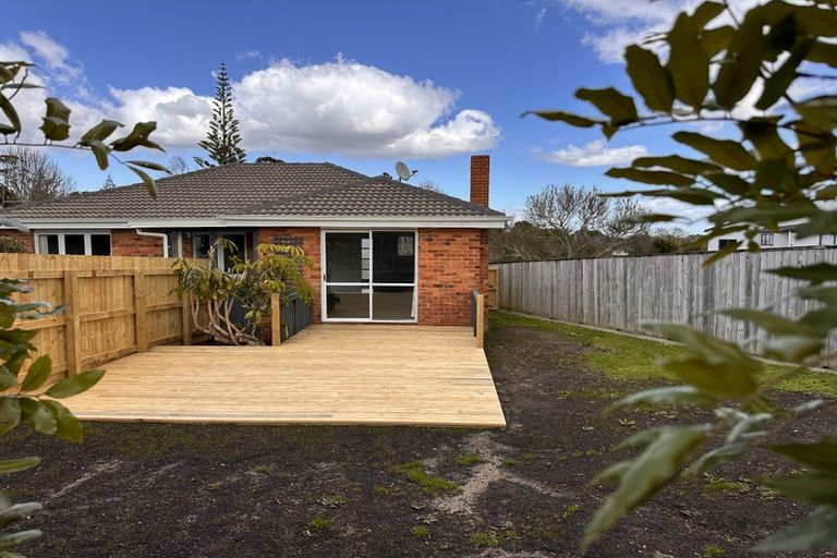 Photo of property in 1/14 Drake Street, Howick, Auckland, 2014