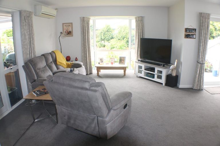 Photo of property in 18 Dawson Douglas Place, Kaiapoi, 7630