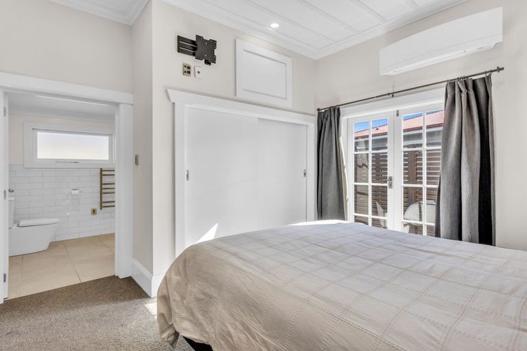 Photo of property in 1106 Caroline Road, Mayfair, Hastings, 4122