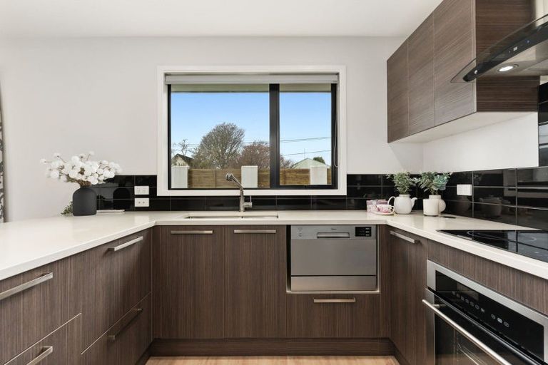 Photo of property in 1/57 Saint Martins Road, Saint Martins, Christchurch, 8022