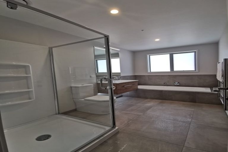 Photo of property in 1 Lomay Place, Te Puke, 3119