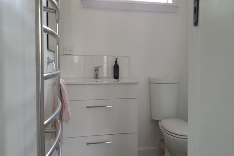 Photo of property in 4/62 Elizabeth Street, Riccarton, Christchurch, 8041