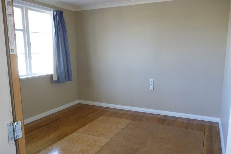 Photo of property in 64 Avenue Road, Foxton, 4814