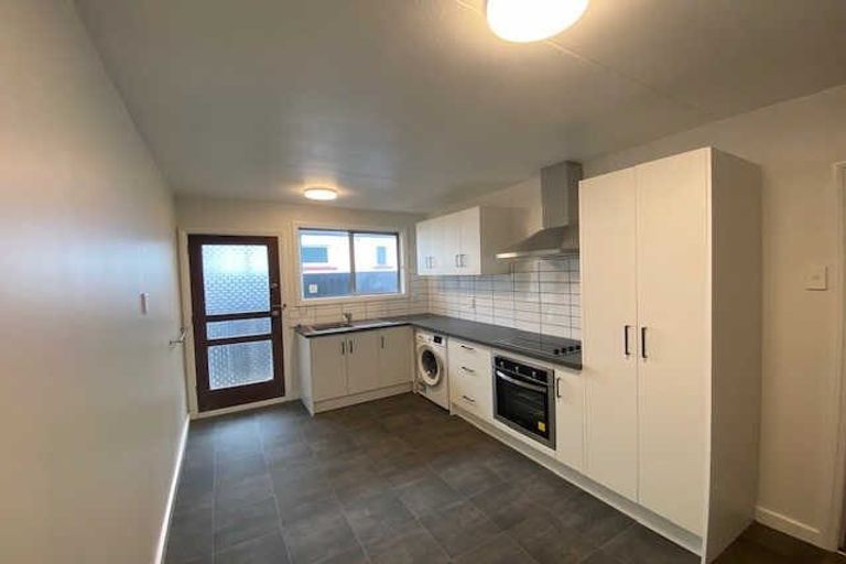 Photo of property in 163a Peverel Street, Riccarton, Christchurch, 8041