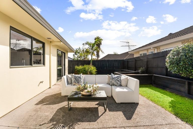 Photo of property in 7 Brittas Place, East Tamaki, Auckland, 2016