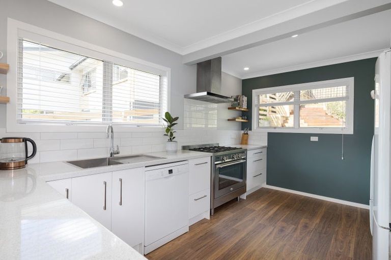 Photo of property in 57 Carlton Street, Bellevue, Tauranga, 3110