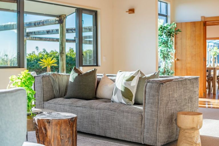 Photo of property in 55 Octavius Road, Peka Peka, Waikanae, 5391