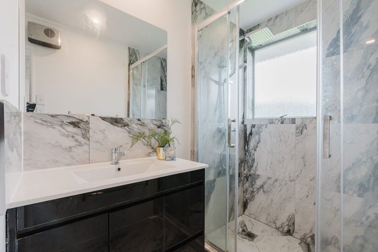 Photo of property in 15a Irvine Street, Frankton, Hamilton, 3204