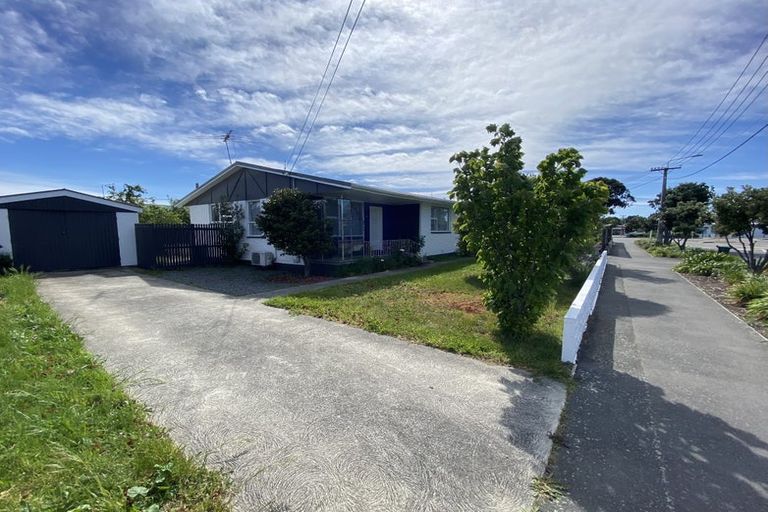 Photo of property in 1/172 Bowhill Road, New Brighton, Christchurch, 8083