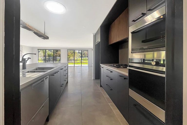 Photo of property in 5 Waikaraka Road, Tamaterau, Whangarei, 0174