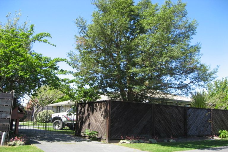 Photo of property in 10 Gibbs Drive, Woodend, 7610