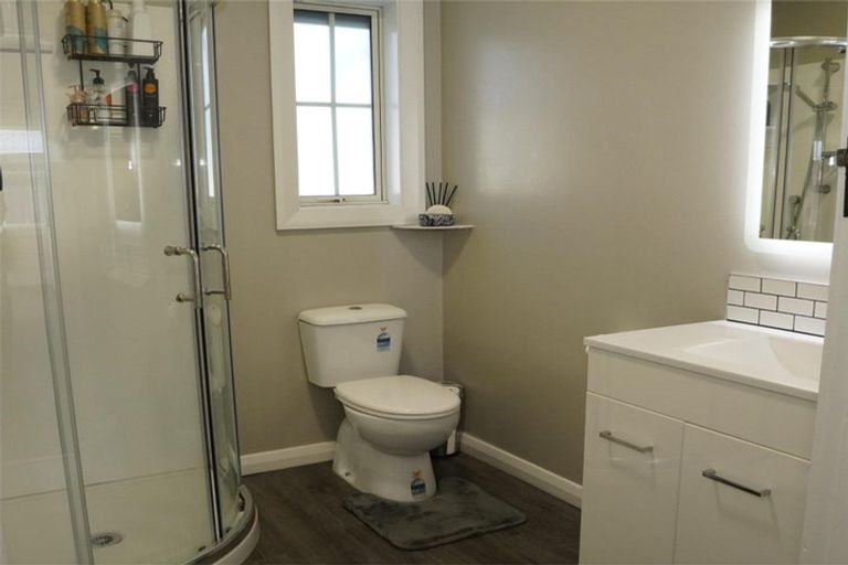 Photo of property in 5a Carters Terrace, Tinwald, Ashburton, 7700