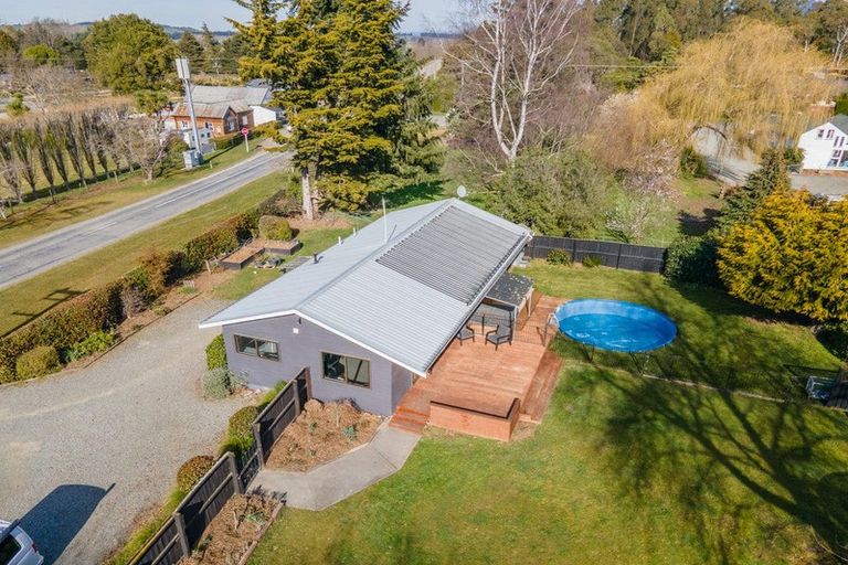 Photo of property in 9 Burdon Road, Woodbury, Geraldine, 7991