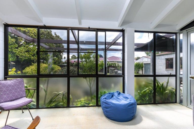 Photo of property in 12 Howick Road, Blenheim, 7201