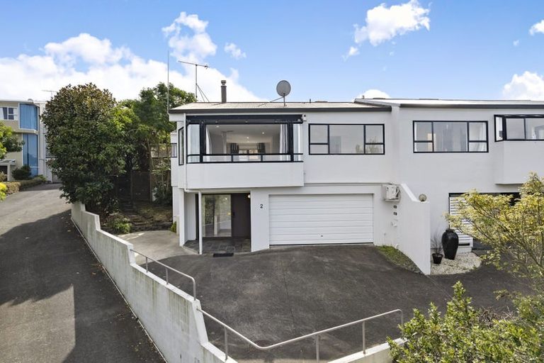 Photo of property in 2/8 City View Terrace, Birkenhead, Auckland, 0626
