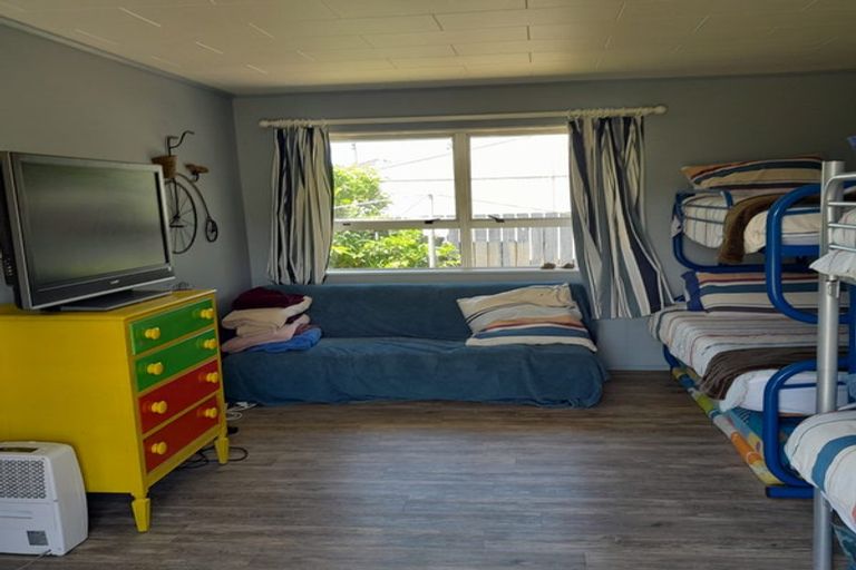 Photo of property in 2 Wahanui Walk, Ruakaka, 0116