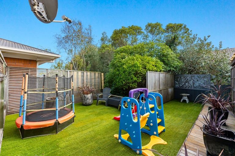 Photo of property in 5/13 Richards Avenue, Forrest Hill, Auckland, 0620