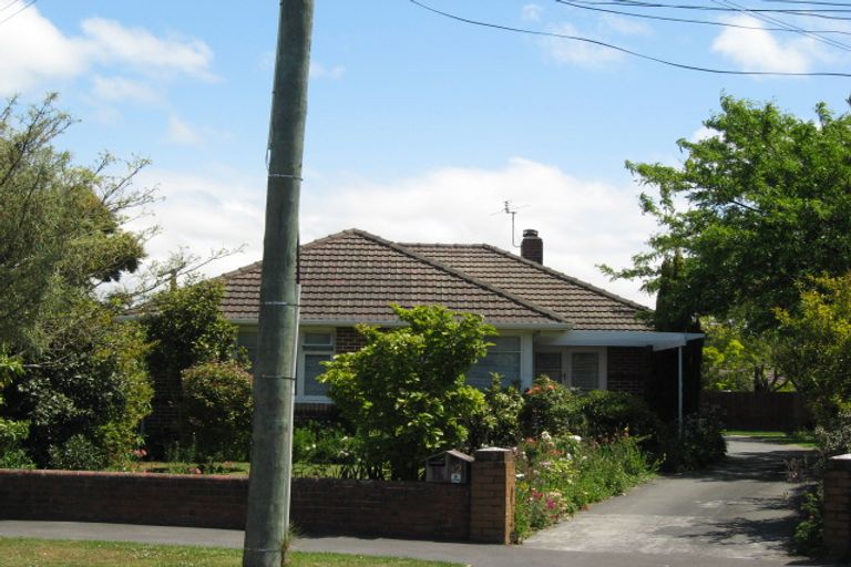 Photo of property in 12 Kyeburn Place, Avonhead, Christchurch, 8042