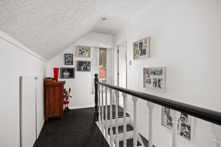 Photo of property in 12 Hawick Street, Roxburgh, 9500