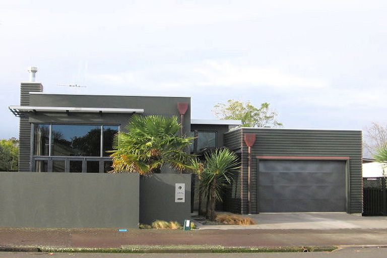 Photo of property in 298a Park Road, Hokowhitu, Palmerston North, 4410