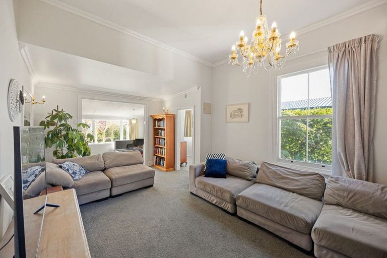 Photo of property in 31 Clare Street, Cambridge, 3434