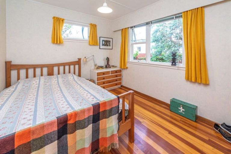 Photo of property in 43 Manuka Street, Castlecliff, Whanganui, 4501