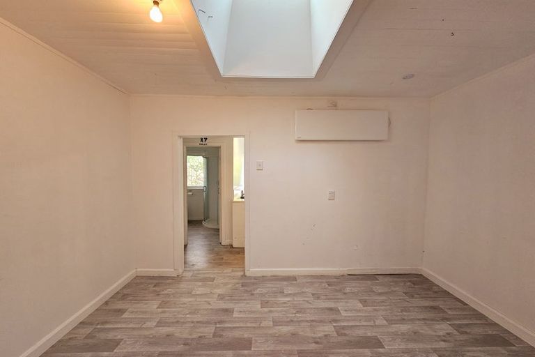 Photo of property in 60 Seafront Road, Castlecliff, Whanganui, 4501