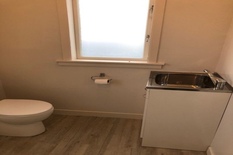 Photo of property in 24 Holland Street, Pukekohe, 2120