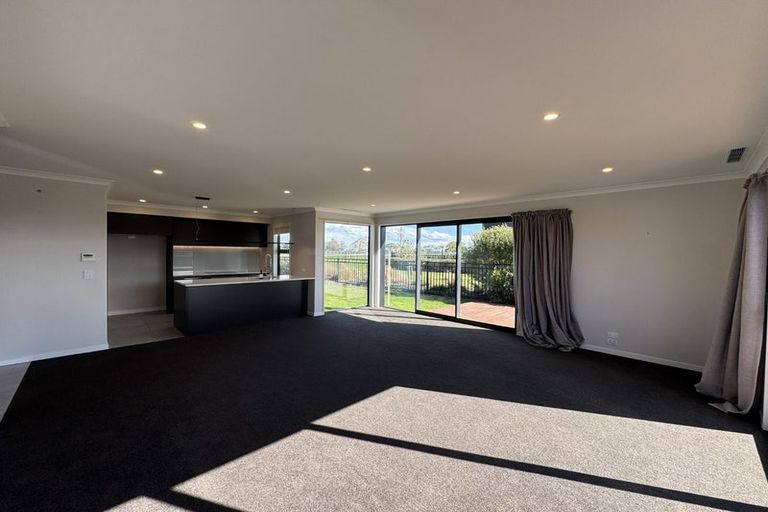 Photo of property in 55 Manakura Street, Broomfield, Christchurch, 8042